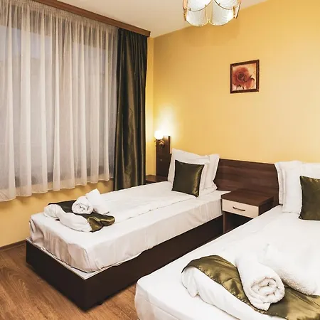 Πανσιόν Sky Garden House